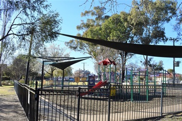 Robertson Park Mudgee