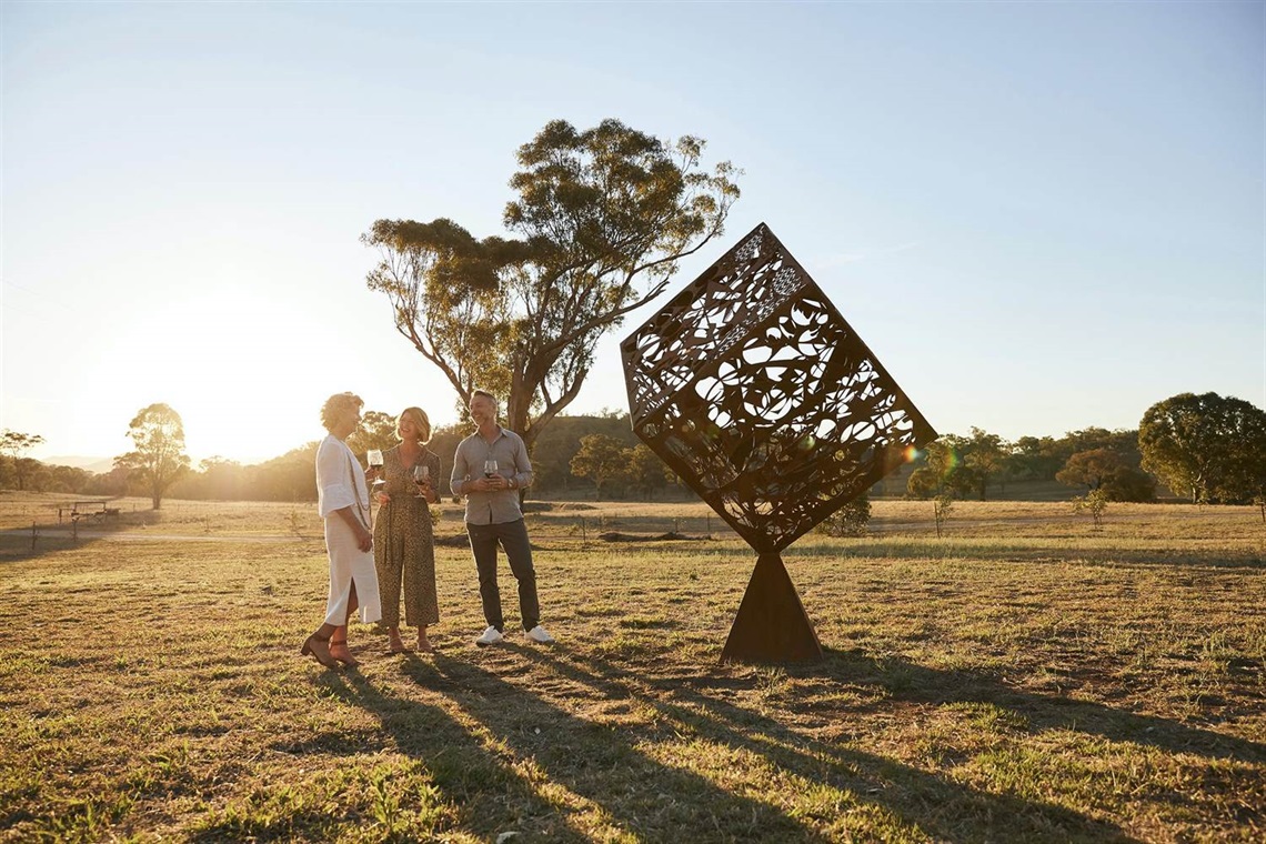Sculptures-in-the-garden.jpeg